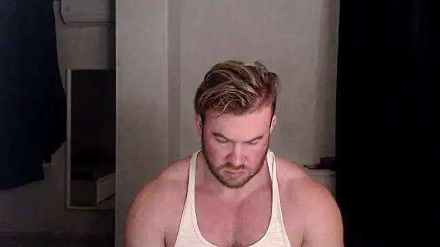 Snapshot of ThorHemsworthRU chatting on 12.18.24 ThorHemsworthRU online show from 12.18.24