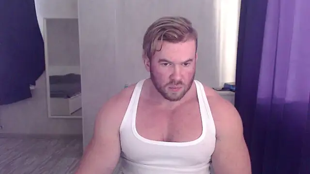 Snapshot of ThorHemsworthRU chatting on 12.19.24 ThorHemsworthRU online show from 12.19.24