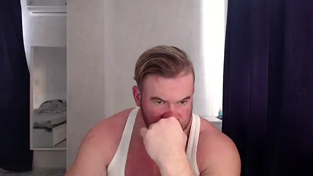 Snapshot of ThorHemsworthRU chatting on 01.26.25 ThorHemsworthRU online show from 01.26.25