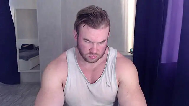 Snapshot of ThorHemsworthRU chatting on 02.05.25 ThorHemsworthRU online show from 02.05.25