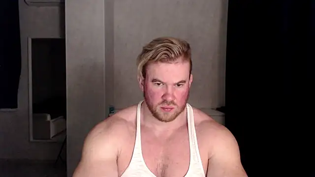 Snapshot of ThorHemsworthRU chatting on 03.05.25 ThorHemsworthRU online show from 03.05.25