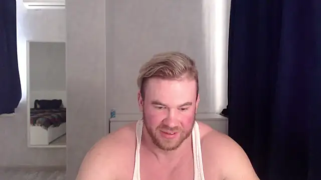 Snapshot of ThorHemsworthRU chatting on 03.10.25 ThorHemsworthRU online show from 03.10.25