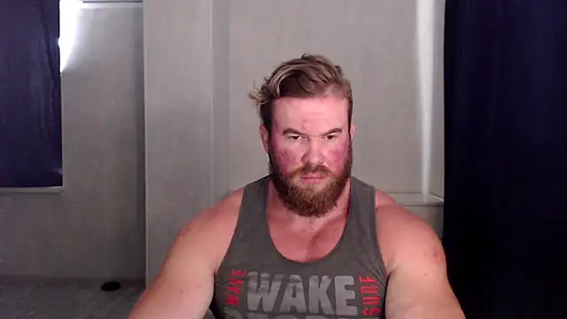 Snapshot of ThorHemsworthRU chatting on 09.21.25 ThorHemsworthRU online show from 09.21.25