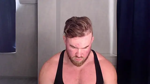 Snapshot of ThorHemsworthRU chatting on 09.30.25 ThorHemsworthRU online show from 09.30.25