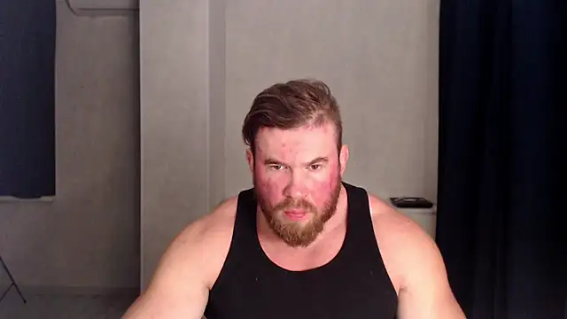 Snapshot of ThorHemsworthRU chatting on 10.17.25 ThorHemsworthRU online show from 10.17.25