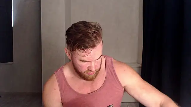 Snapshot of ThorHemsworthRU chatting on 11.13.25 ThorHemsworthRU online show from 11.13.25