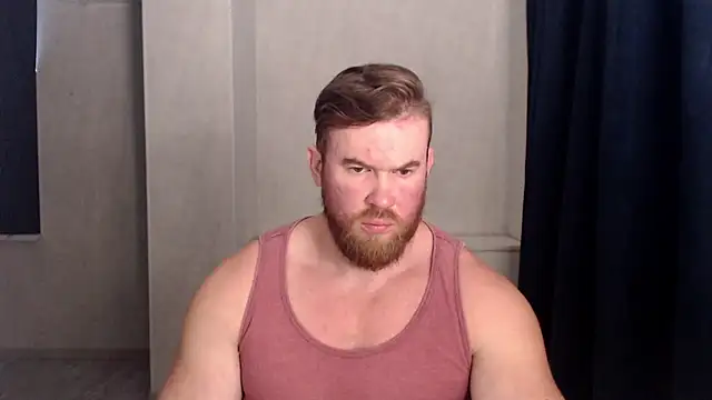 Snapshot of ThorHemsworthRU chatting on 11.27.25 ThorHemsworthRU online show from 11.27.25