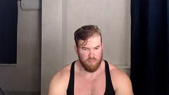 Snapshot of ThorHemsworthRU chatting on 11.30.25 ThorHemsworthRU online show from 11.30.25