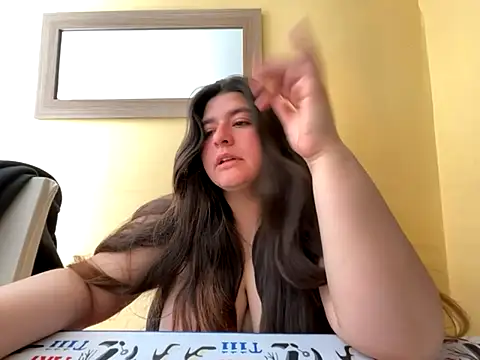 Snapshot of Tukatita69 chatting on 11.07.25 Tukatita69 online show from 11.07.25