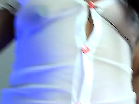 Snapshot of Mia_Sweet_Couple chatting on 03.11.26 Mia Sweet Couple online show from 03.11.26