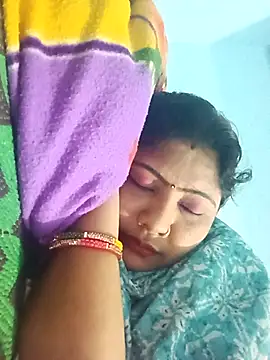 Apkisona8 online show from 10.17.25