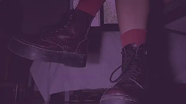 gigifontaine   online show from 06.10.26