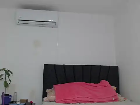 DaiishaWolf online show from 09.20.25