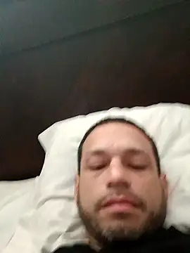 Snapshot of Andrez5041 chatting on 10.31.25 Andrez5041 online show from 10.31.25