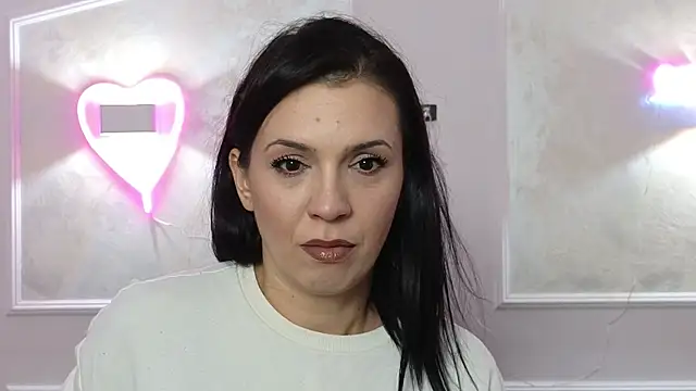 Snapshot of AlyaRei chatting on 11.09.25 AlyaRei online show from 11.09.25