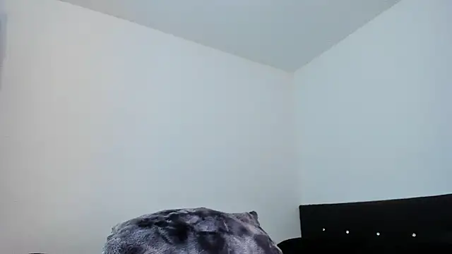 77Neferkitty77 online show from 05.22.26