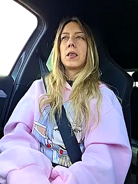 PetiteSecrets online show from 11.12.25