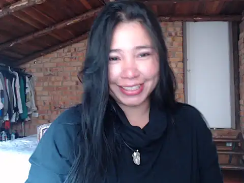 Snapshot of magiadeisis chatting on 10.08.25 magiadeisis online show from 10.08.25