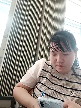Snapshot of _Babyrose_ chatting on 10.23.25 Babyrose online show from 10.23.25