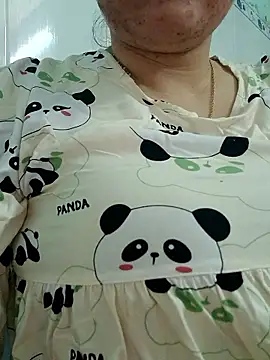 Snapshot of _Babyrose_ chatting on 01.08.26 Babyrose online show from 01.08.26