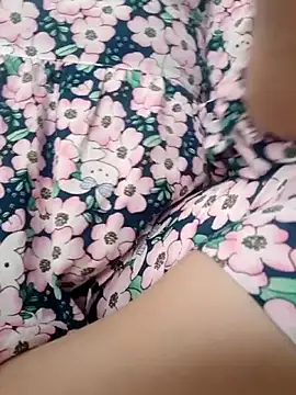 Snapshot of _Babyrose_ chatting on 02.06.26 Babyrose online show from 02.06.26