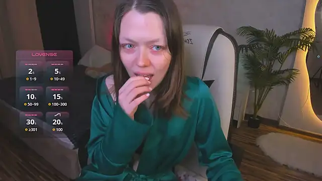 Lunar Lily online show from 02.05.26