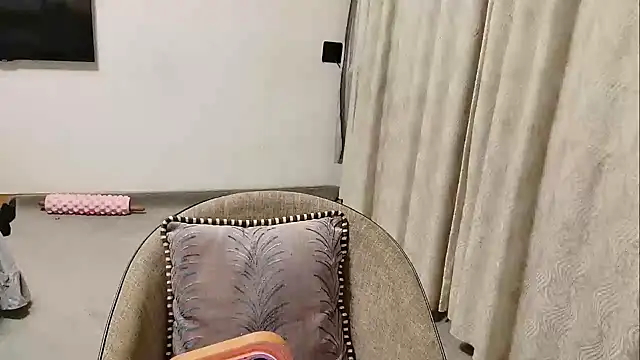 Shi luo2025 online show from 03.20.26