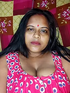 Snapshot of Hot-Show2 chatting on 09.26.25 Hot-Show2 online show from 09.26.25