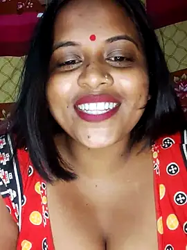 Snapshot of Hot-Show2 chatting on 10.08.25 Hot-Show2 online show from 10.08.25