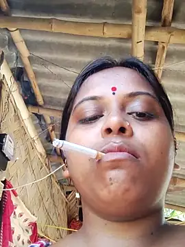 Snapshot of Hot-Show2 chatting on 10.20.25 Hot-Show2 online show from 10.20.25