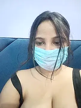 Snapshot of Lusty-radhika chatting on 09.26.25 Lusty-radhika online show from 09.26.25