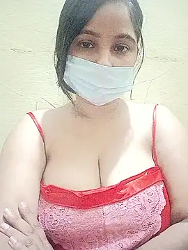 Snapshot of Lusty-radhika chatting on 09.28.25 Lusty-radhika online show from 09.28.25