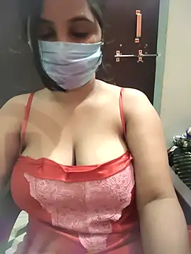 Snapshot of Lusty-radhika chatting on 10.12.25 Lusty-radhika online show from 10.12.25