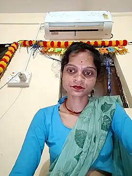 Snapshot of Sonam_dhakad chatting on 10.13.25 Sonam dhakad online show from 10.13.25