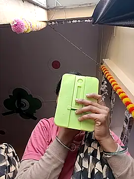 Snapshot of Sonam_dhakad chatting on 12.02.25 Sonam dhakad online show from 12.02.25