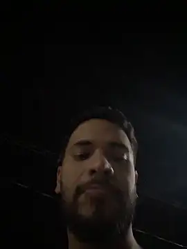 Snapshot of spiderfindom chatting on 05.21.26 spiderfindom online show from 05.21.26