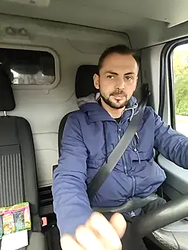 papichulo0099 online show from 10.28.25