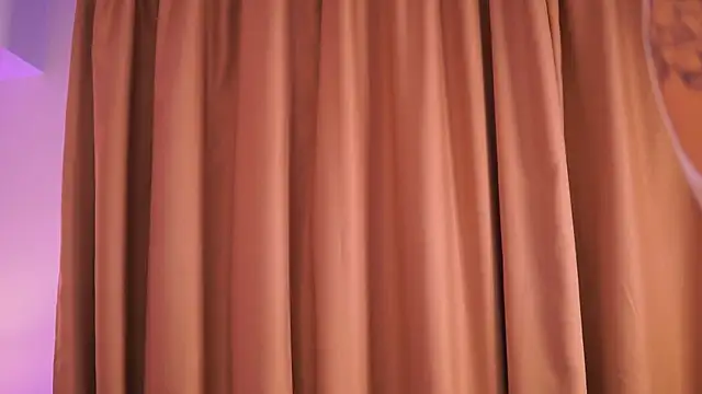ChloeObril online show from 04.26.26