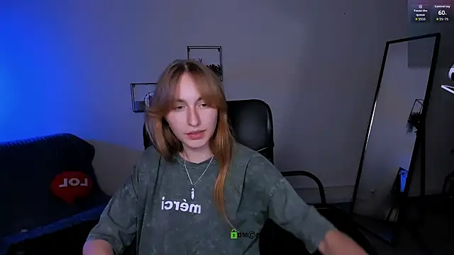 Snapshot of lizzie_boom chatting on 09.16.25 lizzie boom online show from 09.16.25