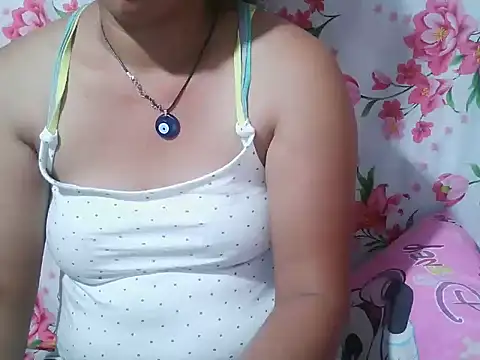 Snapshot of Shizukah_Sun chatting on 09.09.25 Shizukah Sun online show from 09.09.25