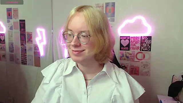 Amanda Butlerr online show from 07.20.26