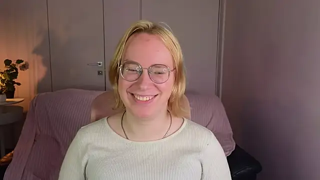 Amanda Butlerr online show from 07.26.26