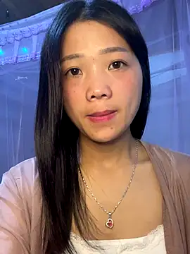 Snapshot of thaoyeuuu chatting on 09.12.25 thaoyeuuu online show from 09.12.25