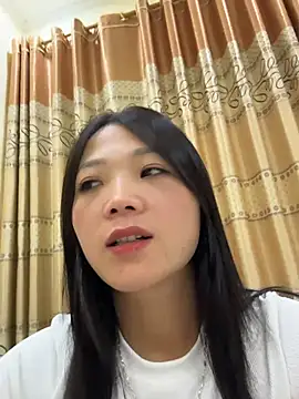 Snapshot of thaoyeuuu chatting on 11.01.25 thaoyeuuu online show from 11.01.25