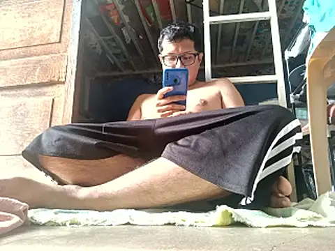 Snapshot of Kj_Gigolo chatting on 04.07.26 Kj Gigolo online show from 04.07.26