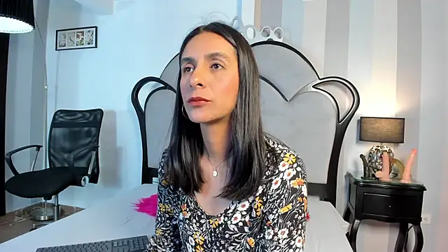 MiaAmore  online show from 07.02.26
