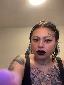 chicanachic13 online show from 09.09.25