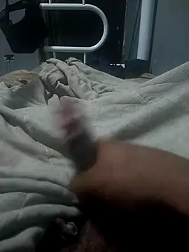 Hrickew online show from 10.18.25