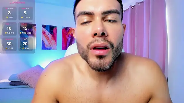 ZarekFox online show from 11.15.25