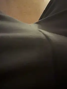 Snapshot of JacobDT chatting on 11.25.25 JacobDT online show from 11.25.25